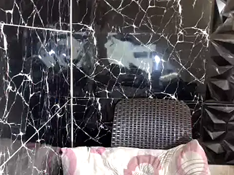 Snapshot of MissKeanna chatting on 12.26.24 MissKeanna online show from 12.26.24