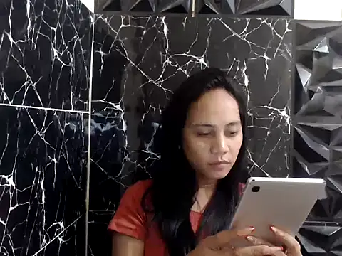 Snapshot of MissKeanna chatting on 01.05.25 MissKeanna online show from 01.05.25