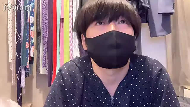 Snapshot of Fundoshi_2 chatting on 11.28.25 Fundoshi 2 online show from 11.28.25