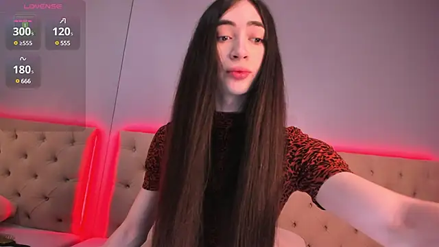 Snapshot of NickieRainer chatting on 01.31.25 NickieRainer online show from 01.31.25