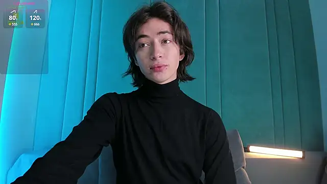 Snapshot of NickieRainer chatting on 09.18.25 NickieRainer online show from 09.18.25