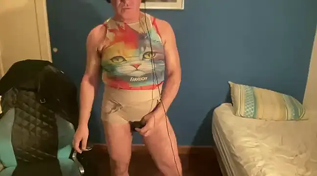 Snapshot of Fabrissi chatting on 01.12.25 Fabrissi online show from 01.12.25