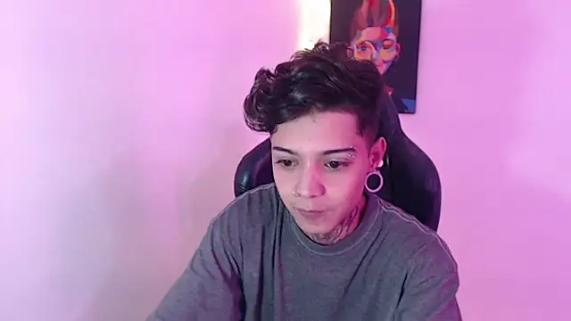 Snapshot of saad_man chatting on 01.03.25 saad man online show from 01.03.25