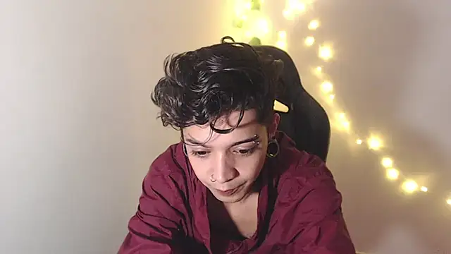 Snapshot of saad_man chatting on 01.18.25 saad man online show from 01.18.25