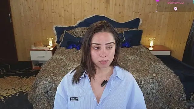 Snapshot of VanessaDoyle chatting on 02.01.25 VanessaDoyle online show from 02.01.25