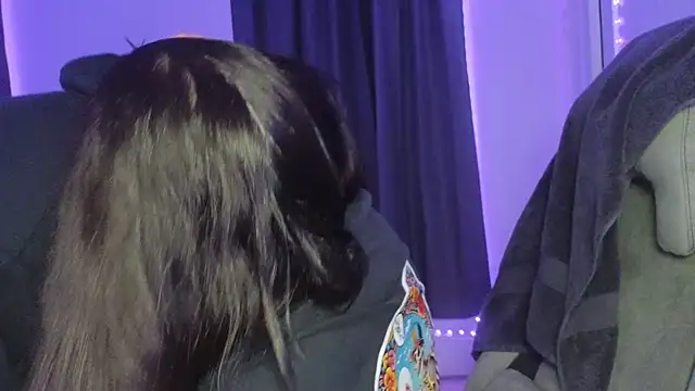 drizzypeach602 online show from 10.17.25