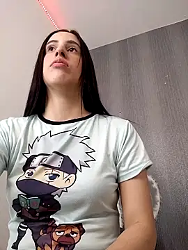 Amira Milker online show from 02.27.25