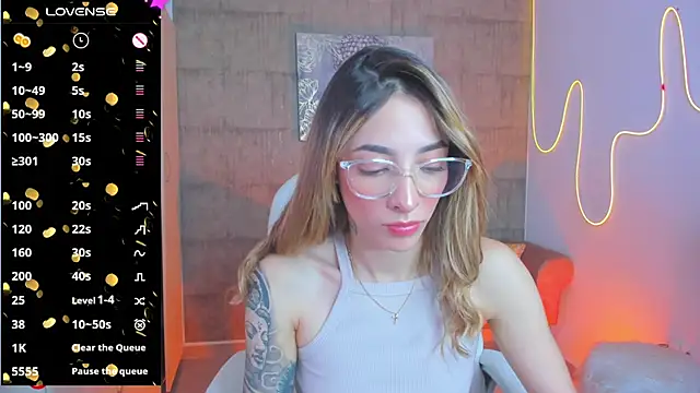Snapshot of barbie_scoth_ chatting on 01.25.25 barbie scoth online show from 01.25.25