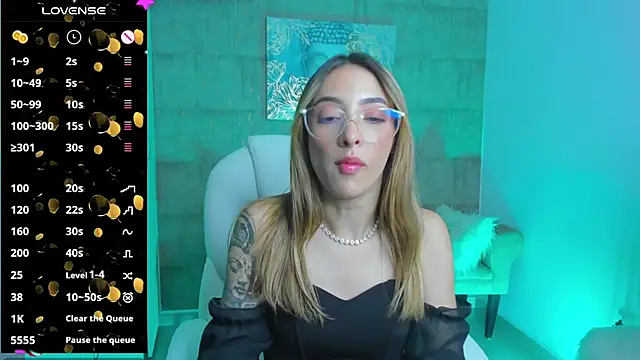 Snapshot of barbie_scoth_ chatting on 02.16.25 barbie scoth online show from 02.16.25