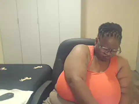 sweetnoziexx online show from 03.14.25