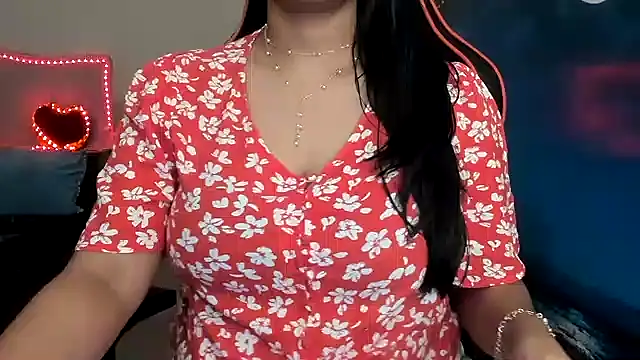 Snapshot of South_indian_tickly chatting on 01.26.25 South indian tickly online show from 01.26.25