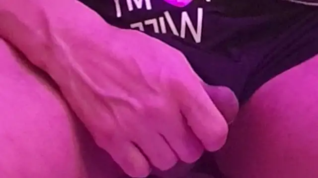 sexmadshyguy online show from 11.22.25