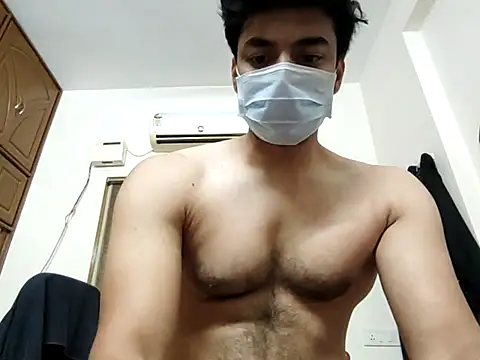 Snapshot of sukku3 chatting on 11.08.25 sukku3 online show from 11.08.25