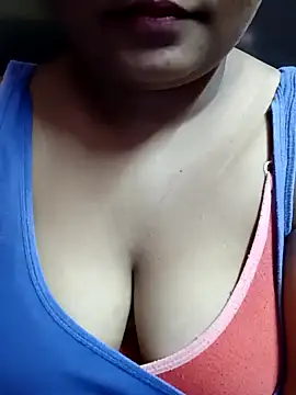 Snapshot of DEPALI09 chatting on 12.20.24 DEPALI09 online show from 12.20.24