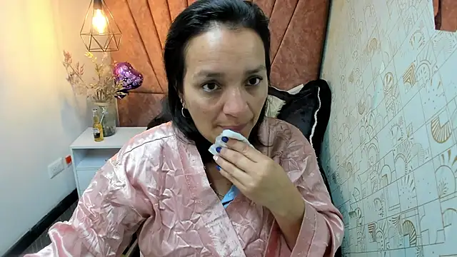 MarilynMiilf  online show from 11.14.25