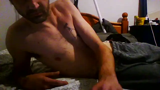 Snapshot of ThatGuyNextDoor1992 chatting on 11.03.25 ThatGuyNextDoor1992 online show from 11.03.25