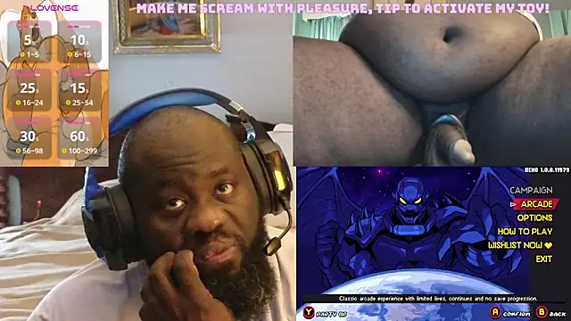 Snapshot of Wizzyg75 chatting on 10.16.25 Wizzyg75 online show from 10.16.25