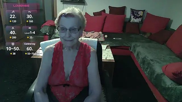 Snapshot of HeisseomaOriginal chatting on 01.23.25 HeisseomaOriginal online show from 01.23.25