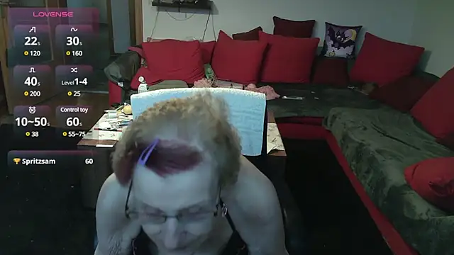Snapshot of HeisseomaOriginal chatting on 02.11.25 HeisseomaOriginal online show from 02.11.25