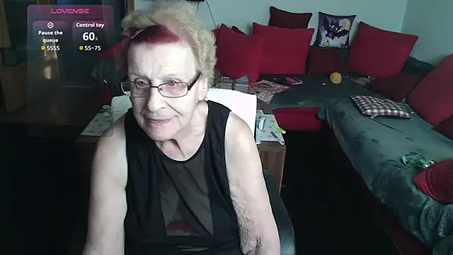 Snapshot of HeisseomaOriginal chatting on 10.01.25 HeisseomaOriginal online show from 10.01.25