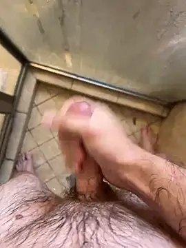 Snapshot of Lewdguy14 chatting on 01.06.25 Lewdguy14 online show from 01.06.25