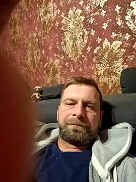 Snapshot of Mjn34 chatting on 02.13.25 Mjn34 online show from 02.13.25