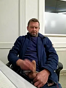 Snapshot of Mjn34 chatting on 03.15.25 Mjn34 online show from 03.15.25