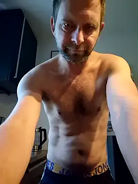 Snapshot of Mjn34 chatting on 09.10.25 Mjn34 online show from 09.10.25