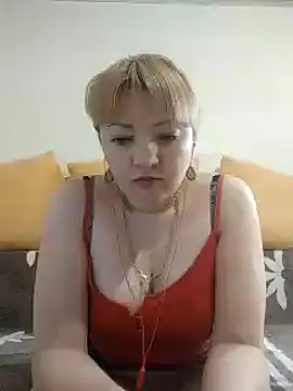 Snapshot of stefanyharper16 chatting on 12.13.24 stefanyharper16 online show from 12.13.24