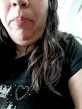 Snapshot of isabella_rossse chatting on 12.19.24 isabella rossse online show from 12.19.24