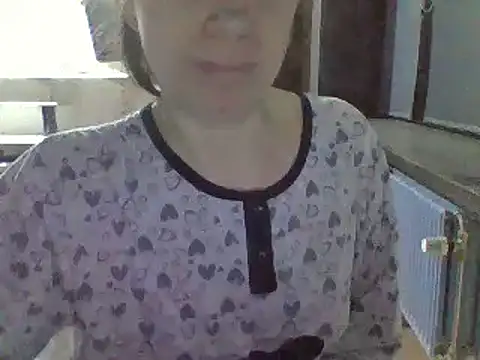 Snapshot of Moi_Lina chatting on 12.06.24 Moi Lina online show from 12.06.24