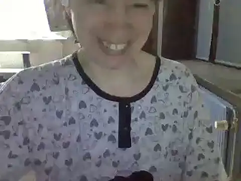 Snapshot of Moi_Lina chatting on 12.11.24 Moi Lina online show from 12.11.24