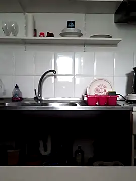 Snapshot of Moi_Lina chatting on 09.26.25 Moi Lina online show from 09.26.25