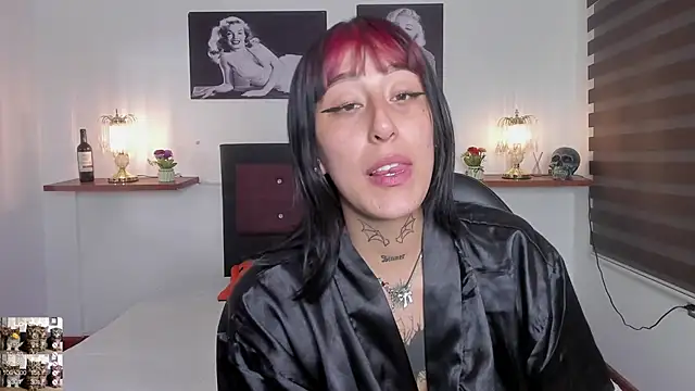 Snapshot of Mariana_Joness chatting on 12.06.24 Mariana Joness online show from 12.06.24