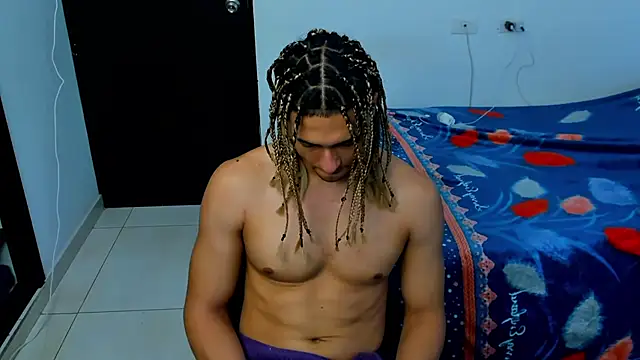 Snapshot of Kris_Khalifa69 chatting on 03.11.25 Kris Khalifa69 online show from 03.11.25