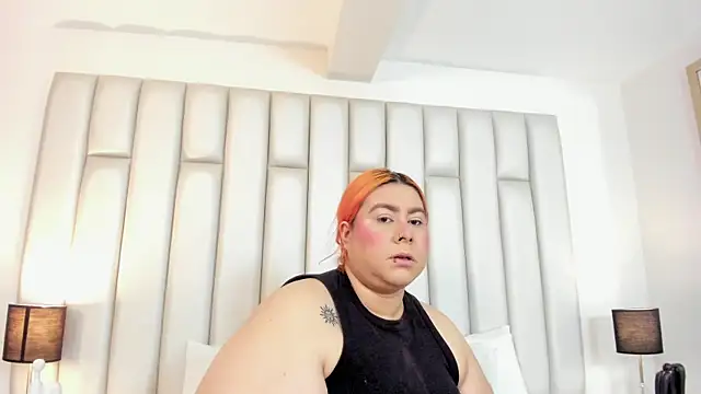 aandreaperez online show from 10.09.25