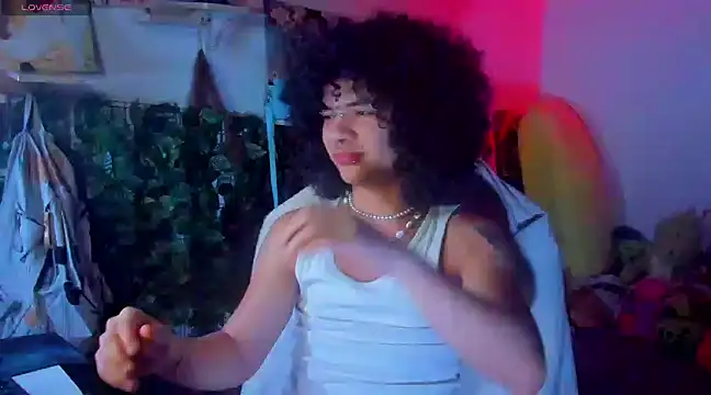 Snapshot of sweetvond_ chatting on 03.03.25 sweetvond  online show from 03.03.25