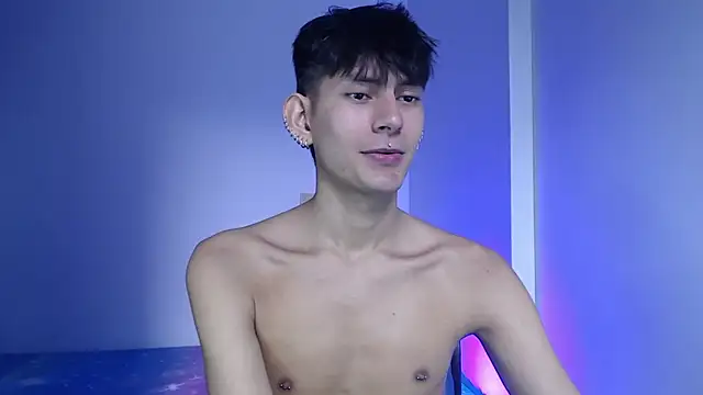 Snapshot of imdavo23 chatting on 01.15.25 imdavo23 online show from 01.15.25