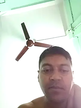 Snapshot of peterhotline chatting on 02.15.25 peterhotline online show from 02.15.25