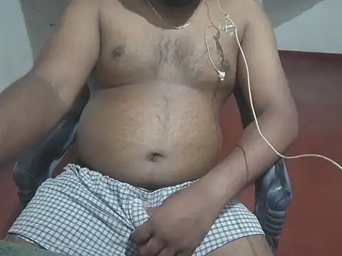 Snapshot of rmshm chatting on 10.11.25 rmshm online show from 10.11.25