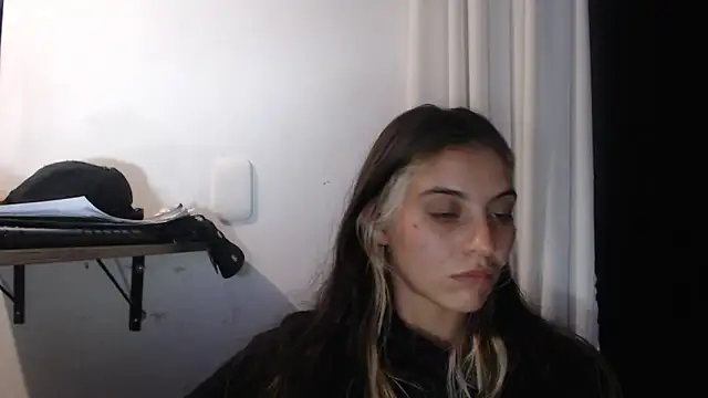 mariecam420 online show from 02.14.25