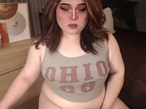 Snapshot of mysticofcum chatting on 09.21.25 mysticofcum online show from 09.21.25