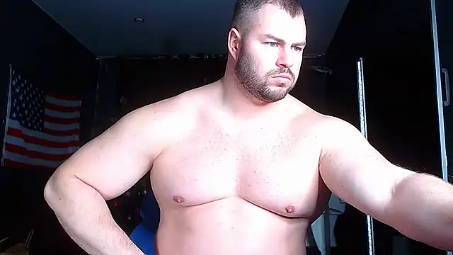 Snapshot of muscularjohnforuX chatting on 02.01.25 muscularjohnforuX online show from 02.01.25