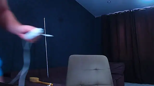 Snapshot of muscularjohnforuX chatting on 09.22.25 muscularjohnforuX online show from 09.22.25