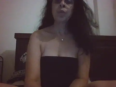 Snapshot of Susannemilf chatting on 09.12.25 Susannemilf online show from 09.12.25