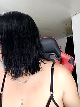 Snapshot of mia_anyeli chatting on 03.17.25 mia anyeli online show from 03.17.25