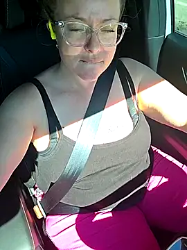 julimonroe online show from 03.05.25