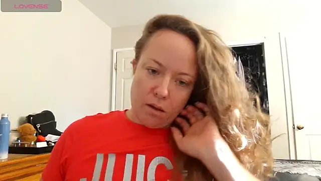 julimonroe online show from 09.23.25