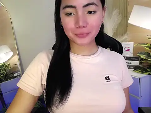 Snapshot of Martha_pookerxxx chatting on 02.04.25 Martha pookerxxx online show from 02.04.25