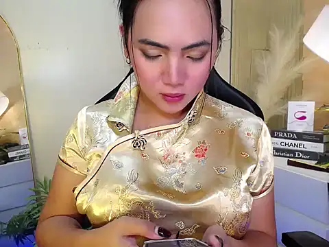 Snapshot of Martha_pookerxxx chatting on 03.01.25 Martha pookerxxx online show from 03.01.25